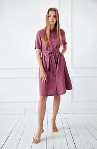 Nouvelle arrivée Robe en lin pour femme, couleur violet cerise, col rabattu, crêpe unie, manches courtes, longueur genou - Product Image 5