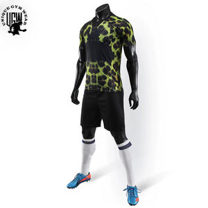 Maillot de football respirant de haute qualité, uniforme d'entraînement d'équipe sportive par sublimation à bas prix, vente en ligne - Product Image 2