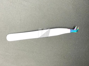 Pince à épiler d'extension de cils en acier inoxydable japonais blanc avec logo personnalisé Volume fortement incurvé Pointe pointue Produit durable - Product Image 4