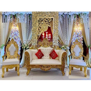 Juego de Sofás de Lujo para Bodas Indias, Elegante Mobiliario Dorado para Bodas, Fabricante de Muebles de Lujo para Bodas Indias, Venta en EE. UU. - Product Image 1