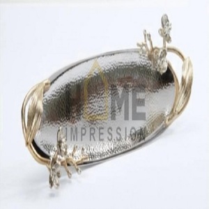 Plateau Ovale de Qualité Deluxe en Acier Inoxydable Argent Poli avec Fleurs en Laiton Plaqué Or Poignées de Designer Plateaux de Vaisselle - Product Image 5