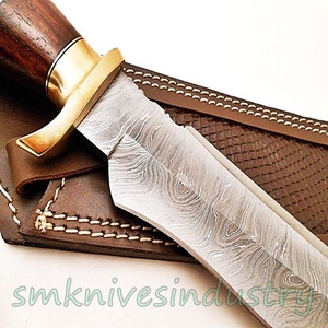 Cuchillo Bowie de Supervivencia y Caza, Hecho a Mano con Acero de Damasco y Mango de Madera de Palisandro, Duradero, OEM (smk1701), Garantía de 3 Años - Product Image 2