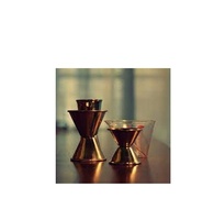 Jiggers en cuivre/shaker à cocktail en verre à liqueur avec conception unique polie plaquée cuivre pour produit Offre Spéciale