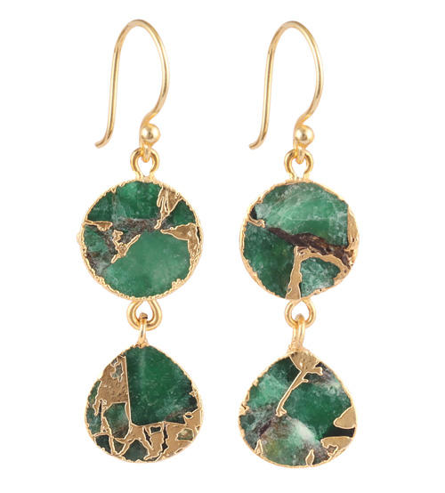 สีเขียวมรกต