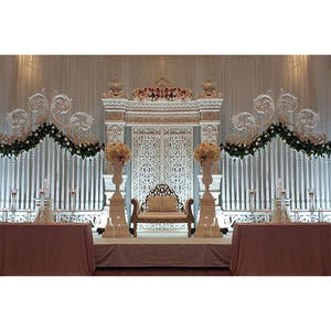 Decoración de escenario de boda, escenario de fibra, temática romana blanca - Product Image 1