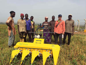 Hot bán bán buôn Chất lượng cao Mini Rice Reaper lúa mì gạo gặt đập máy máy móc nông nghiệp từ Việt Nam Tốt nhất su - Product Image 3