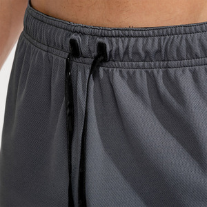 Short de gymnastique personnalisé pour hommes avec entrejambe de 5 pouces double couche 100% polyester Street Wear décontracté dentelle basket-ball maille motif solide - Product Image 4