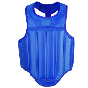 Protector de Pecho Wondo de Madera de Teca de Buena Calidad en Venta - Product Image 1