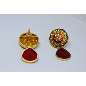 ต่างหูห่วงประดับเพชรทองเหลืองแบบดั้งเดิมสำหรับงานปาร์ตี้ รุ่นใหม่ล่าสุดปี 2025  งานฝีมือสวยงามแบบมีนาการี  ผิวสัมผัสแบบด้านสีทอง สำหรับเด็กหญิงและสตรี - Product Image 3