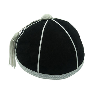 Casquette de cérémonie ajustable en velours rayé personnalisée, fabricant OEM pour les cérémonies, événements, écoles, fournisseurs d'uniformes en gros - Product Image 4
