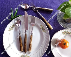 Ensemble de couverts en métal classique avec poignée en incrustation d'os cuillères fourchettes vaisselle couteau à beurre ustensiles de cuisine à la maison ensemble de couverts - Product Image 2
