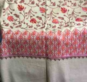 High Quality Premium Style Flowers Embroidery Woolen Shawls for Winter for Cold Seasons - Product Image 5