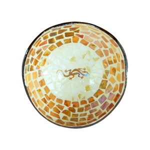 Bol en nacre de noix de coco naturelle fait à la main décoration de la maison de haute qualité et cadeau du Vietnam emballé dans un carton - Product Image 1