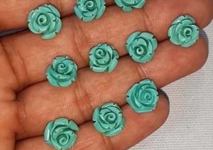Piedra de Rodonita tallada en corazón de aspecto súper elegante, piedra preciosa de cabujón suelta suave para joyería de piedras preciosas de verano - Product Image 3