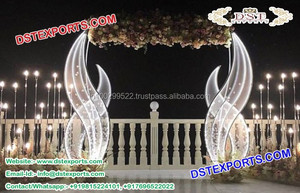 Elegante Puerta de Bienvenida para Bodas Gujarati, Diseño de Puerta de Entrada para Bodas, Decoración de Mandap de Madera para Bodas, Puerta de Bienvenida, Canadá - Product Image 6