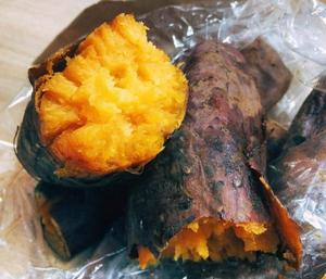 Patates douces entières cuites au four/patate douce frite congelée - Product Image 2