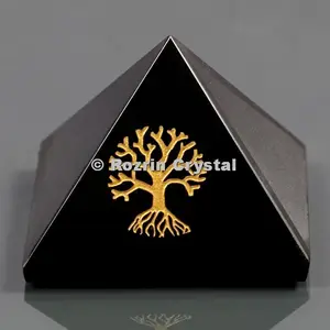 Pyramide de guérison de l'arbre de vie en Onyx noir - Product Image 1