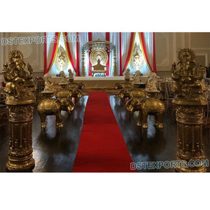 Éléphant d'Aisleway de mariage avec la statue de Ganesha en fibre Statue d'or de Ganesha avec le pilier Statue d'éléphant de fibre d'entrée de mariage - Product Image 1