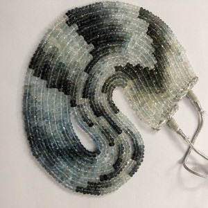 Cuentas Redondas Facetadas de Aguamarina Natural Santa María de 5 mm y 6 mm para Collar, Directamente del Fabricante, Disponibles en Línea en Alibaba 2025 - Product Image 1