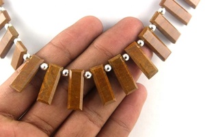 La mejor calidad 1 hebra marrón Natural Mookite ágata piedra preciosa facetada rectángulo forma Briolette cuentas para la fabricación de joyas - Product Image 5