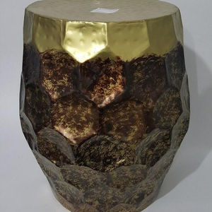 Taburete de latón martillado, pátina - Product Image 2