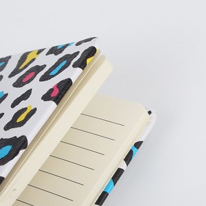 Escuela de papelería al por mayor a granel de cuaderno de papel reciclado popular cuaderno de tapa dura con correa elástica - Product Image 6