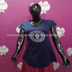 เสื้อกล้ามสำหรับสตรีผ้าคอตตอนผสมดีไซน์ทันสมัยสำหรับเสื้อนอกผู้ผลิตจากอินเดีย - Product Image 1