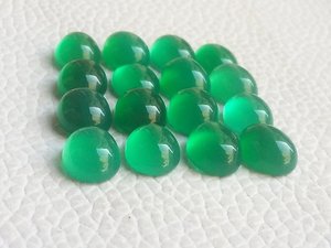 Pierre précieuse d'onyx vert naturel de 6x8 mm, cabochon ovale lâche, calibré, qualité AAA+ - Product Image 5