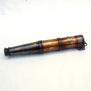 Telescopio de Mano Estilo Antiguo Náutico de Latón, Madera y Cuero con Diseño de Antorcha de 14 Pulgadas, Hecho a Mano - Product Image 2