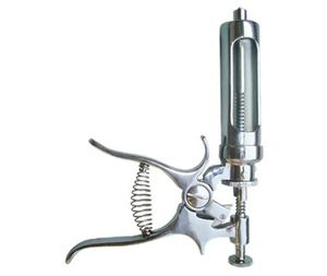 Jeringa Metálica Europlex Tipo Pistola Roux Revolver de 30ml y 50ml, Jeringa Automática También Disponible con Carcasa - Product Image 1