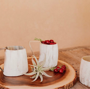 Tasse en corne pour hommes et femmes Véritable tasse en corne de Viking artisanale avec poignée en métal tasse à bière par LUXURY CRAFTS - Product Image 3