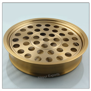 Juego de Bandejas para Servir Comunión con Acabado en Latón Dorado de Alta Calidad MAYUR EXPORTS - Product Image 3