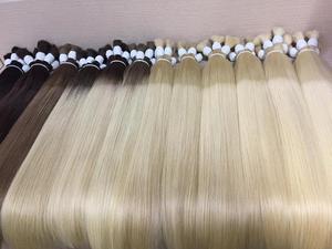 วิกผมแท้แบบคู่สำหรับต่อผมมนุษย์ผมสังเคราะห์สีบลอนด์เป็นช่อผมต่อแบบมีลูกไม้สไตล์หยักศก - Product Image 3