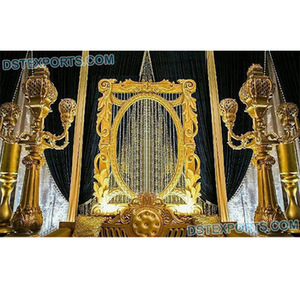 Piliers de lampe en fibre marocaine dorée pour mariage, cadre arrière doré avec piliers marocains, piliers marocains décoratifs pour mariage arabe - Product Image 1