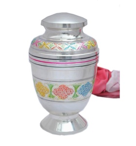 URN — crème en laiton pour ceintures naturelles, chiens et chats - Product Image 1