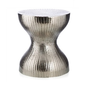 Table basse en aluminium martelé pour salon, utilisation domestique, matériau métallique - Product Image 6