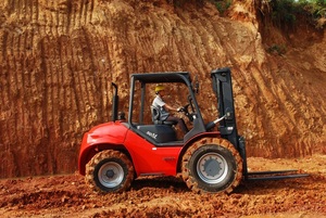 Terreno áspero de la carretilla elevadora <span class=keywords><strong>2</strong></span> ton 3 ton 5 ton 4WD fuera de la carretera de la carretilla - Product Image 3
