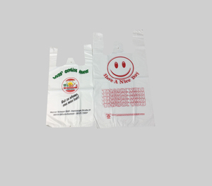 Sacs en polyéthylène de haute qualité pour t-shirts, fabriqués au Vietnam - Product Image 1