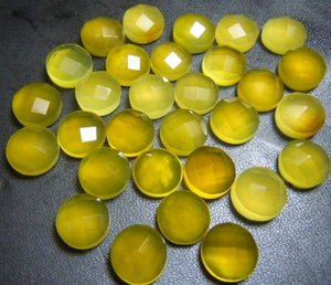 Vente en gros de 8mm de calcédoine jaune naturelle AAA + Grade Rose Cut Gemstone Bonne couleur Calibré Chaleur IGI Certifié Low Cost Loose - Product Image 1