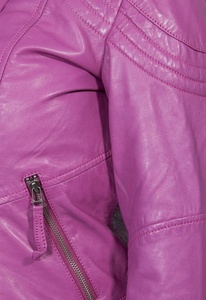 Elegante chaqueta de cuero de Napa rosa para mujer Crocheted Soft Genuine Sheep Skin Modern Twist on Classic Biker Fashion - Product Image 6