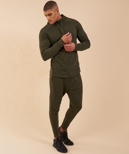 Venta al por mayor de lujo de los hombres chándal más nuevo personalizado Premium mezcla de algodón de ajuste moderno bordado Technics estilo de comodidad superior - Product Image 3