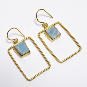 ต่างหูชุบทองทองเหลืองอัญมณีธรรมชาติทำด้วยมือรูปแบบตะขอ - Product Image 1