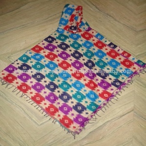 Nouveau design acrylique poncho en laine de l'inde - Product Image 4