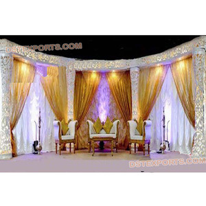 Delizio Scène de mariage Pilier de cristal en fibre blanche Scène de mariage en fibre sculptée Prix d'usine Scène personnalisée - Product Image 1