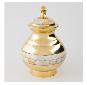 Hecho a mano bajo MOQ latón nueva forma cremación urna madre de perla mayorista fabricante ventas directas de fábrica - Product Image 1