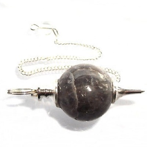 Pendule en cristal Iolite, boule ronde, pendule en pierre précieuse, vente en gros de pendules - Product Image 3