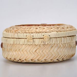 กระเป๋าถือสานหวายไม้ไผ่ทำมือแบบเปิดปิดสไตล์โบฮีเมียนสำหรับผู้หญิง ผลิตในเวียดนาม ปี 2019 - Product Image 6