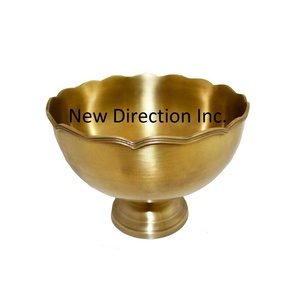 Tazón de Metal de latón tallado para servir para el hogar, Hotel, Catering, decoración de mesa de boda, almacenamiento de frutas y ocasiones de fiesta - Product Image 1