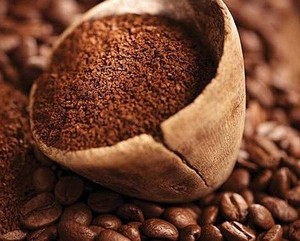 เมล็ดกาแฟโรบัสต้าเวียดนามสีเขียวขนาดกลางคั่วบดแล้วบรรจุในถุงปอกระเจา - Product Image 1