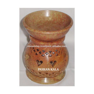 Beaux brûleurs à huile aromatique en pierre ollaire - Product Image 1